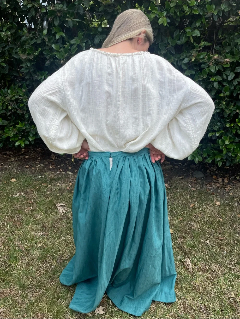 Women’s Renaissance Dress - Teal with matching hat